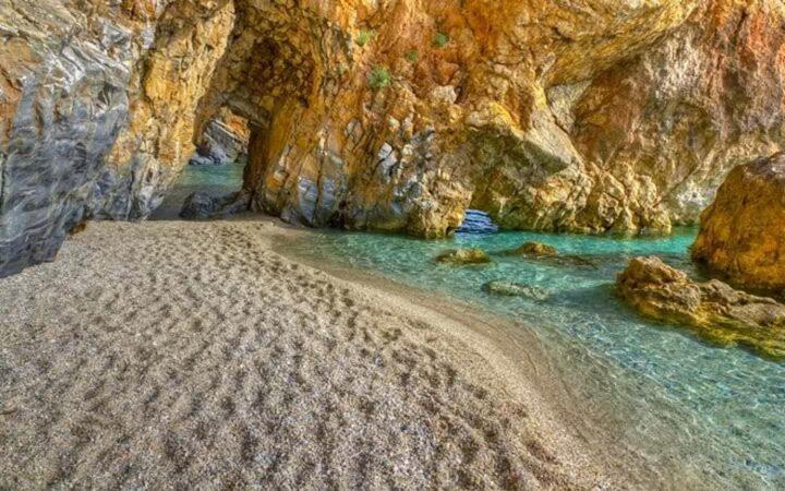 Апартаменты Aloni Камиларион Экстерьер фото